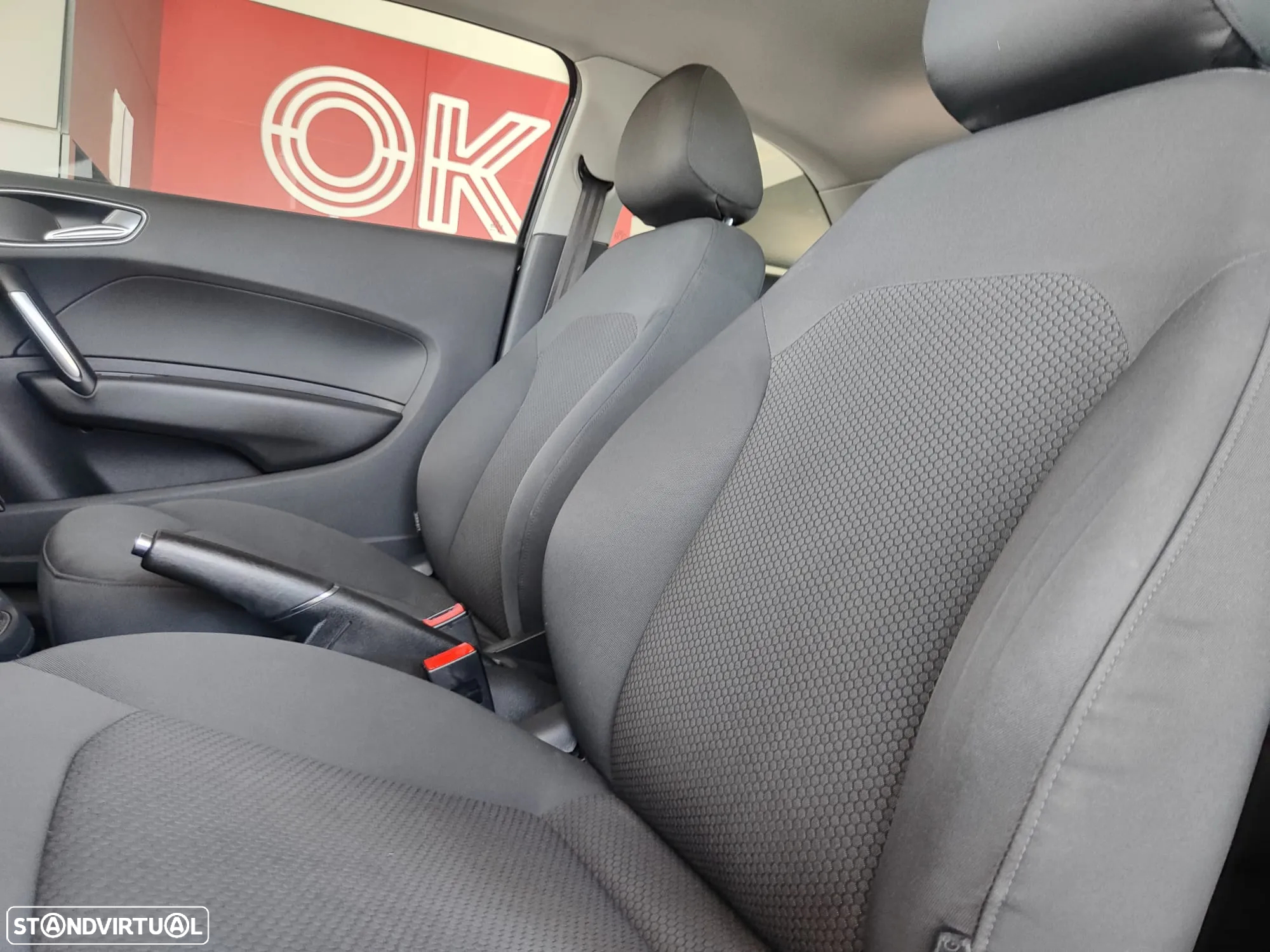 Audi A1 1.6 TDI Attraction - 22