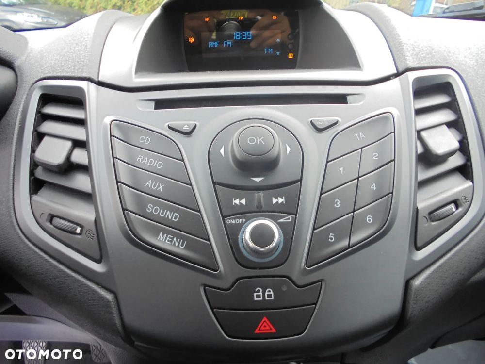 Ford Fiesta 1.25 Ambiente - 19