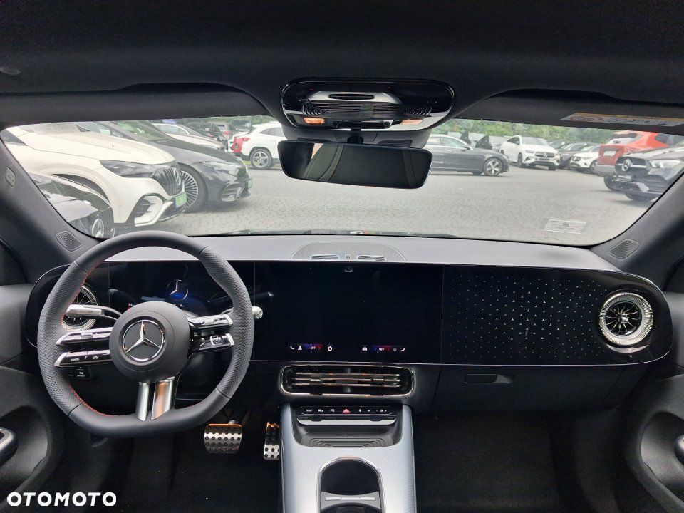 Mercedes-Benz CLA - 5