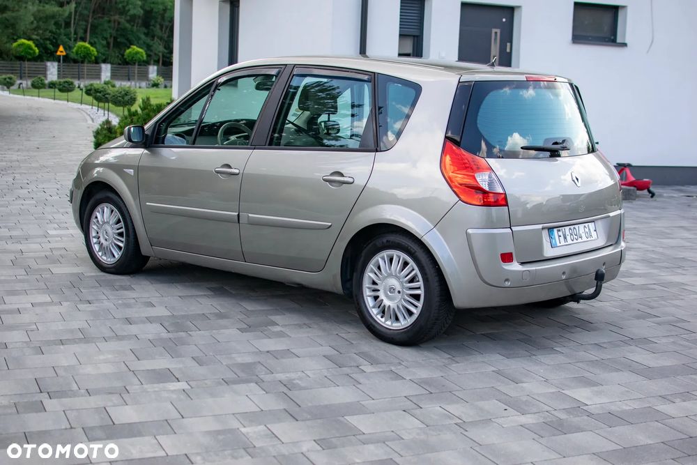 Renault Scenic - 27