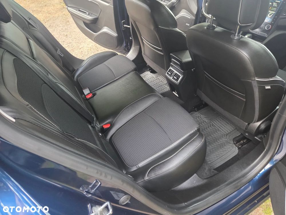 Renault Megane ENERGY TCe 130 EDC BOSE EDITION - 34