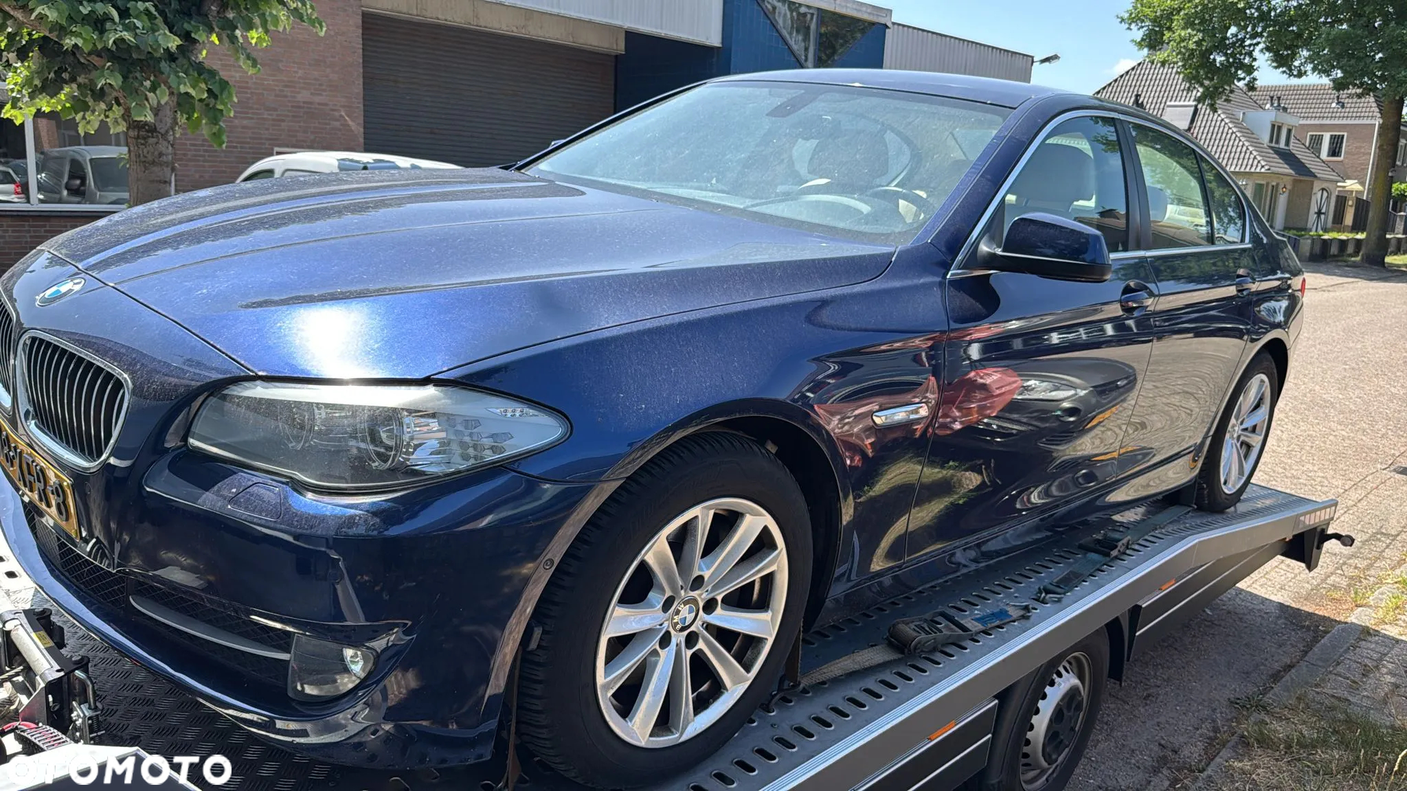 BMW Seria 5 528i Sport-Aut Modern Line - 9