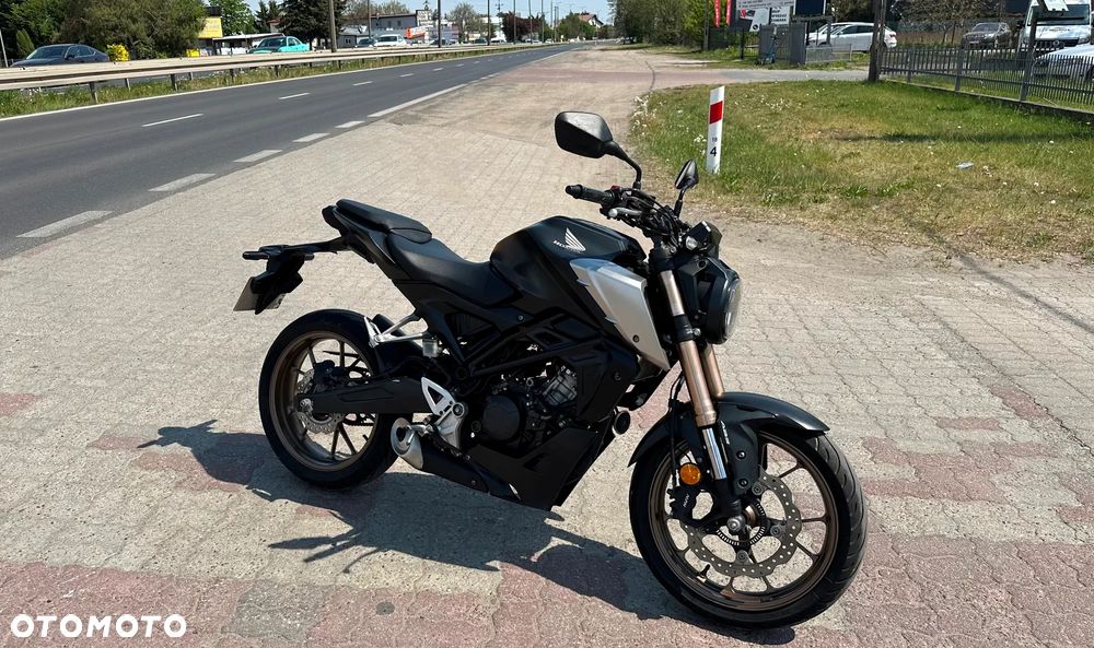 Honda CB - 9