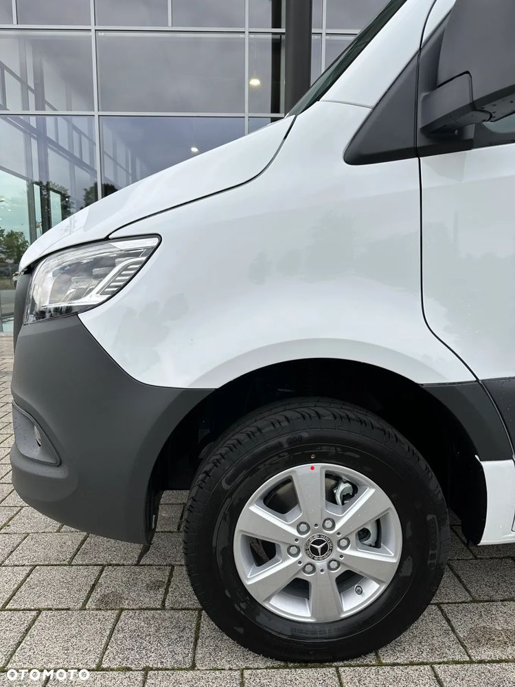 Mercedes-Benz Sprinter - 6