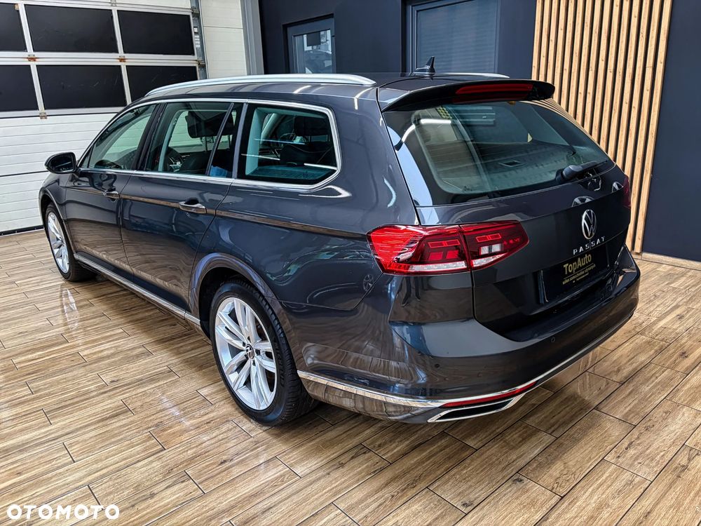 Volkswagen Passat - 9