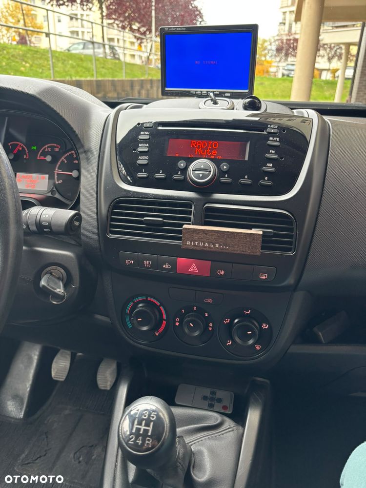 Opel Combo - 9