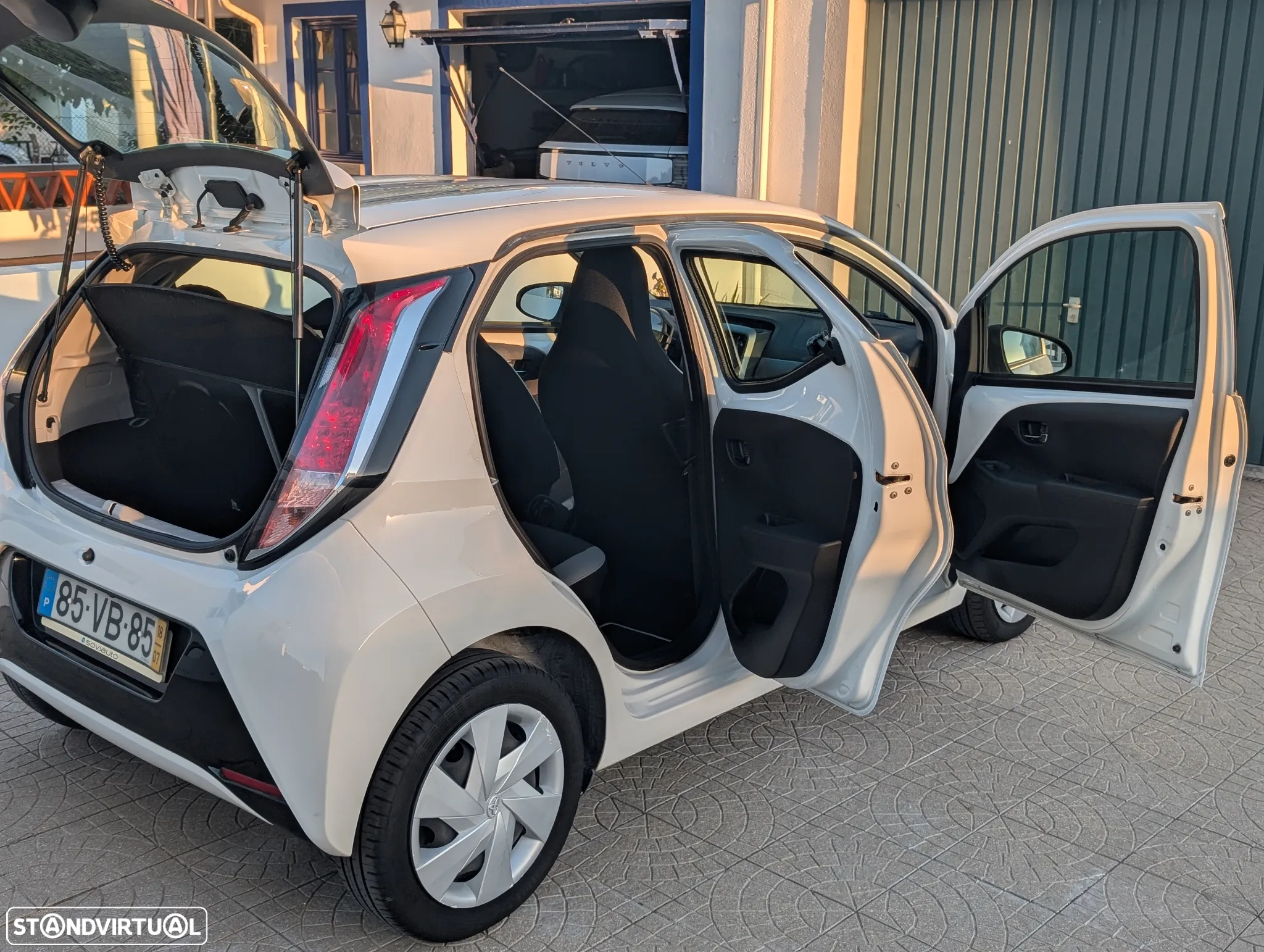 Toyota Aygo 1.0 X-Play+AC+X-Touch - 16