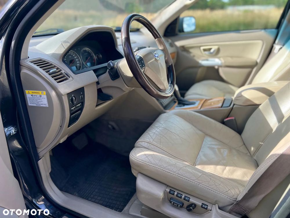 Volvo XC 90 2.4 D5 - 7