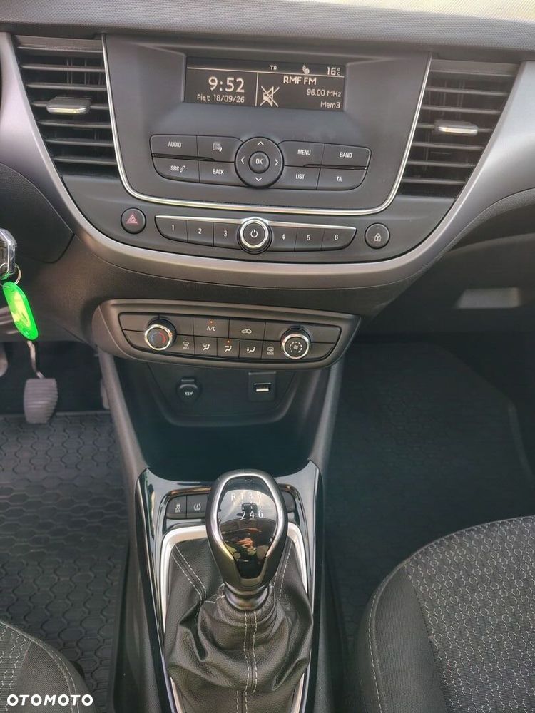 Opel Crossland 1.2 T - 18