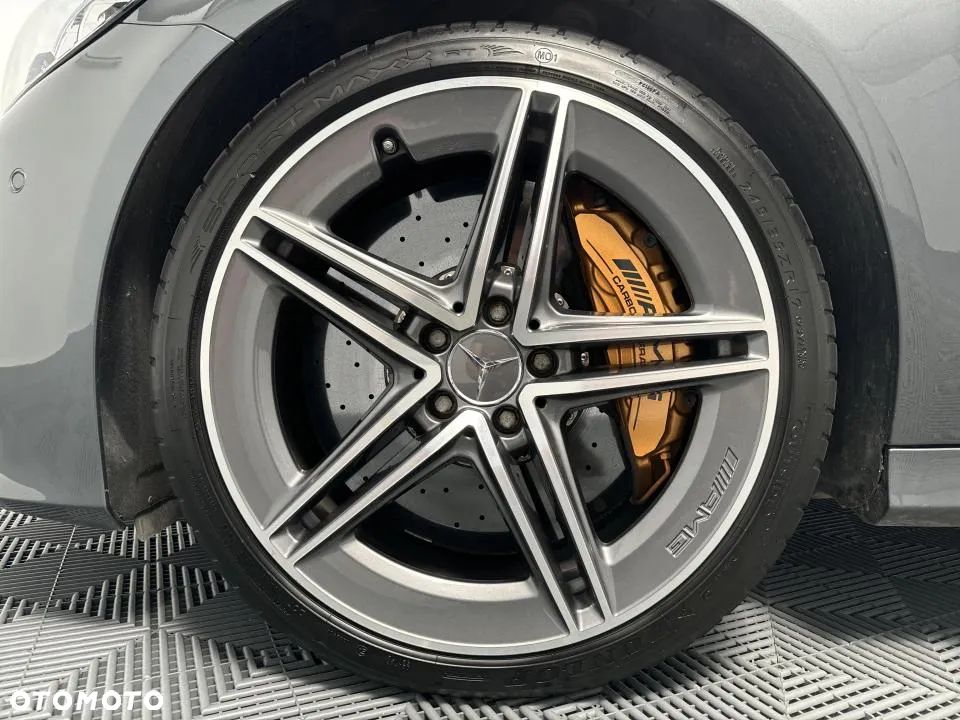 Mercedes-Benz Klasa C 63 S AMG 9G - 9