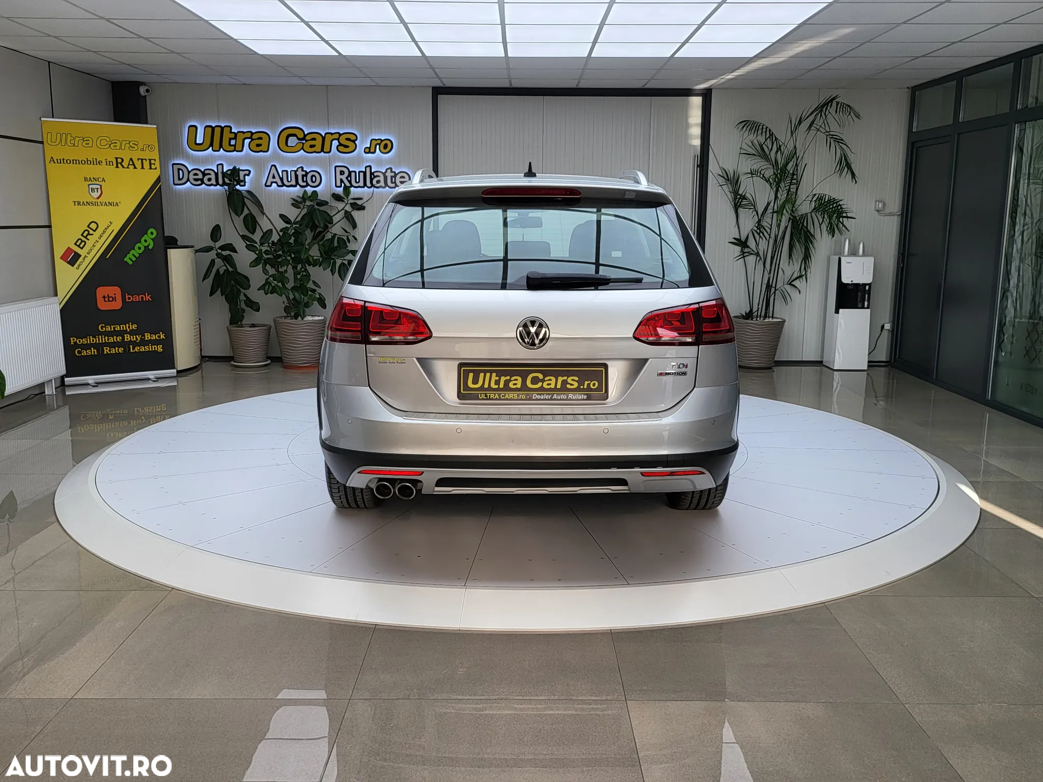 Volkswagen Golf Alltrack 1.6 TDI 4Motion BlueMotion Technol. - 4