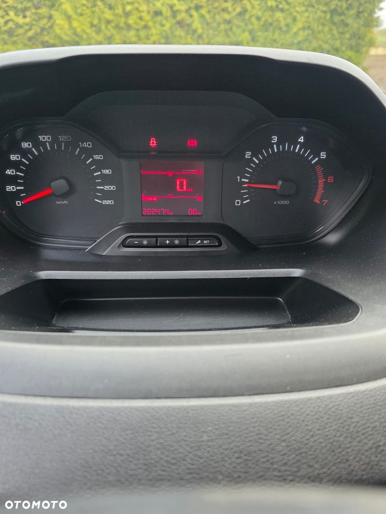 Peugeot Partner - 14