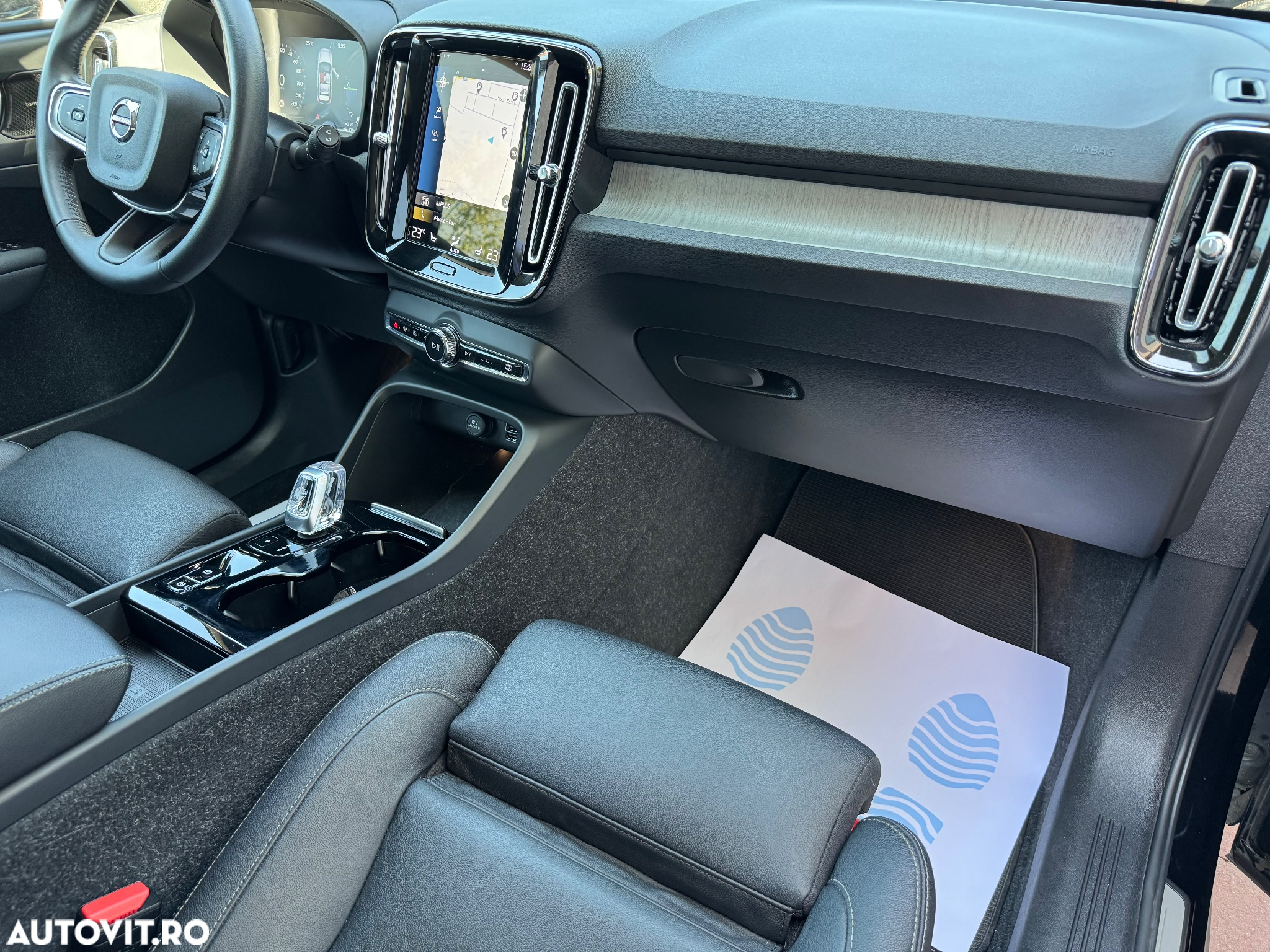 Volvo XC 40 T4 Recharge DKG Inscription Expression - 32