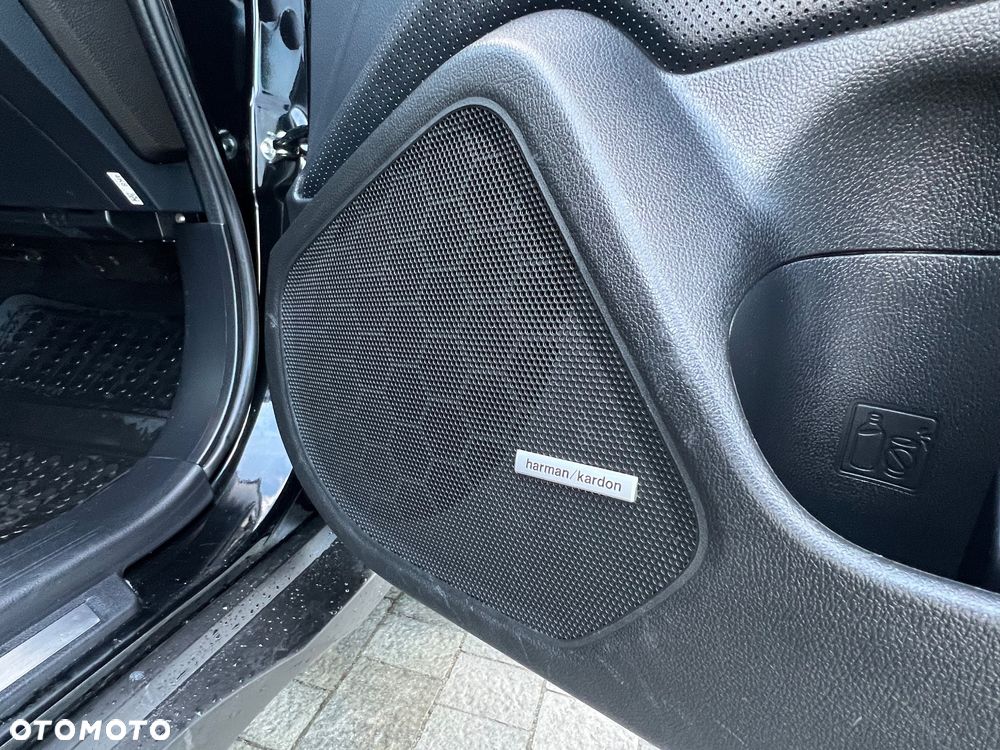 Subaru Outback 2.0D Exclusive Lineartronic - 13