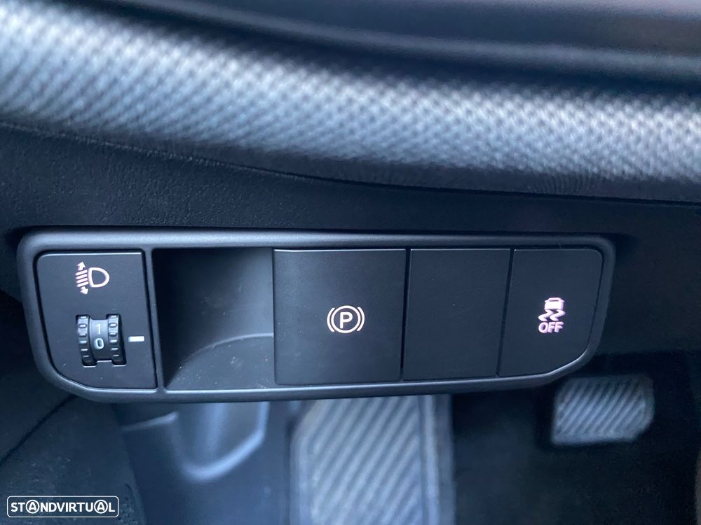 Kia EV4 81.4 kWh Tech - 47