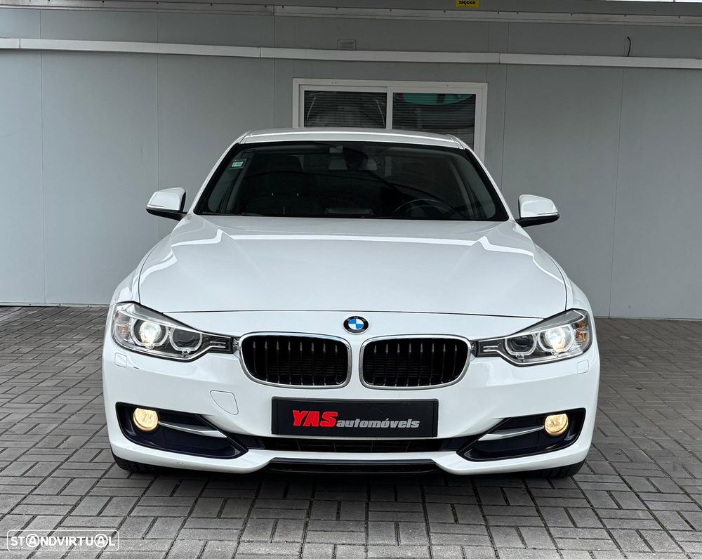 BMW 318 d Auto Line Sport - 2