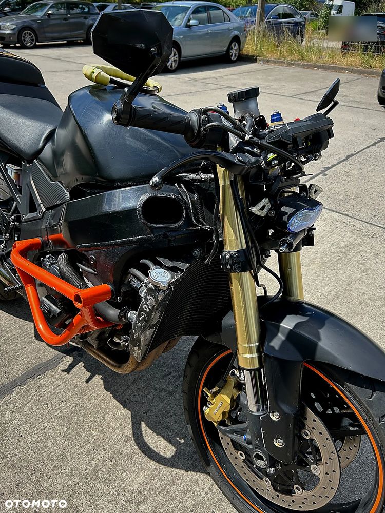 Suzuki GSX-R - 9