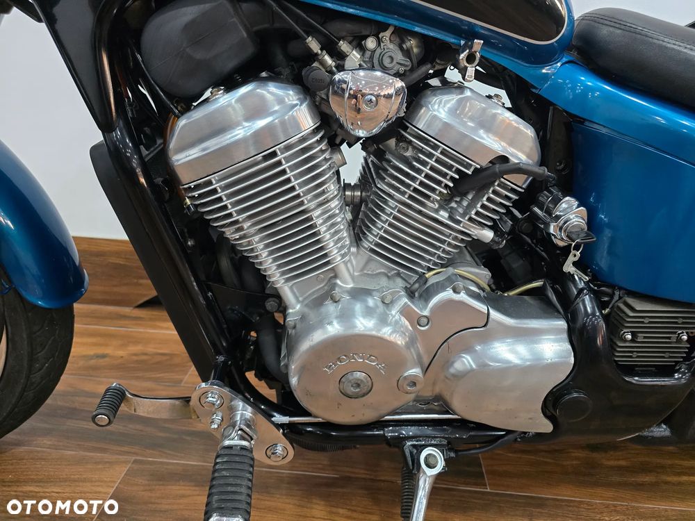Honda Shadow - 12