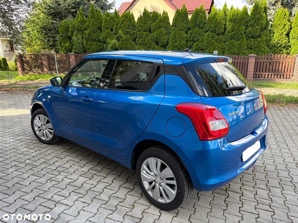 Suzuki Swift 1.2 Dualjet Allgrip Comfort - 21