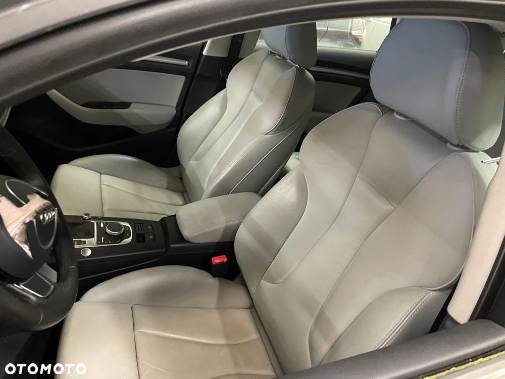 Audi A3 Sportback - 7