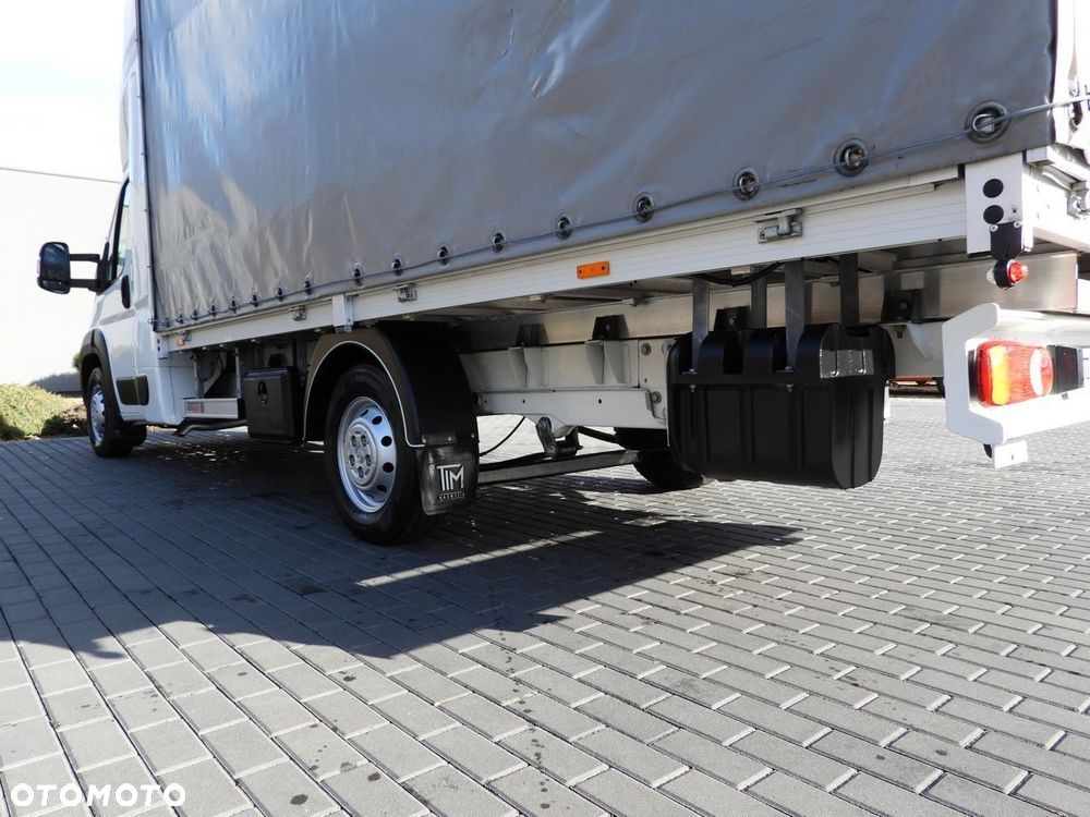 Peugeot BOXER PLANDEKA 8 PALET WEBASTO TEMPOMAT LEDY ASO KLIMATYZACJA  165KM - 17