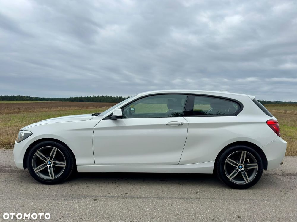 BMW Seria 1 116d - 6