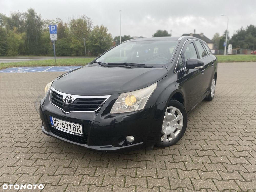Toyota Avensis 2.0 D-4D Premium - 6