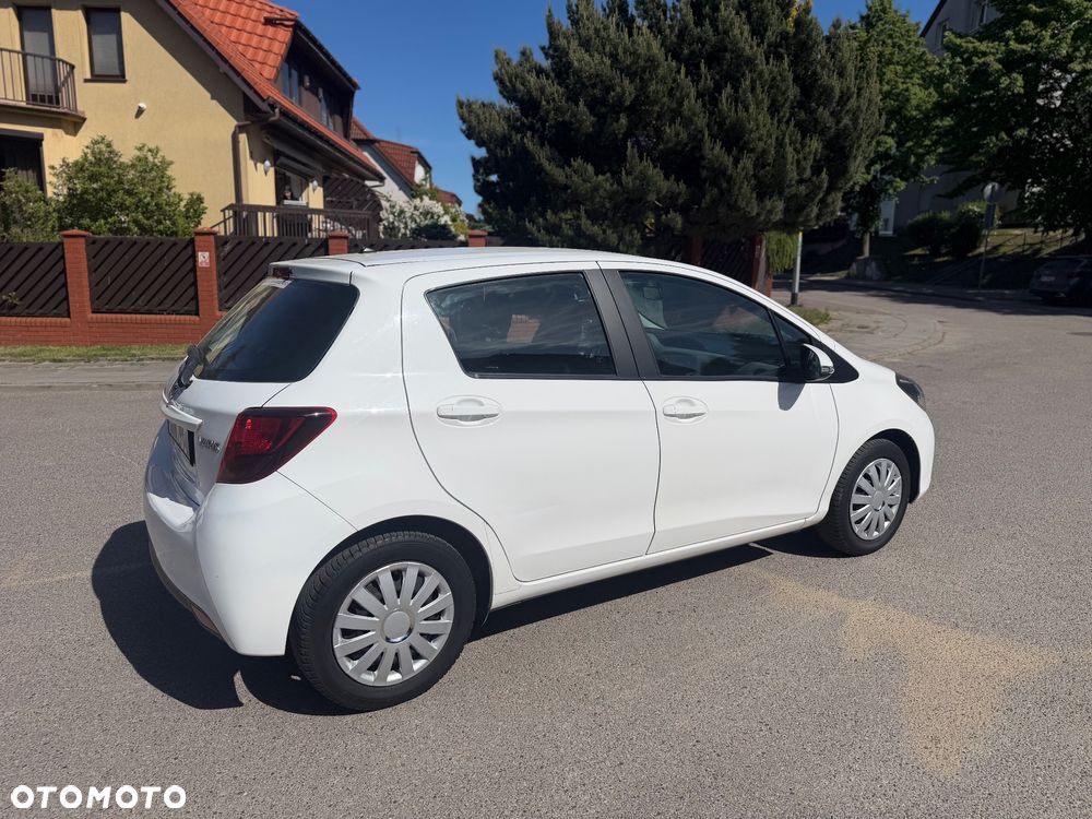 Toyota Yaris 1.0 Life EU6 - 5