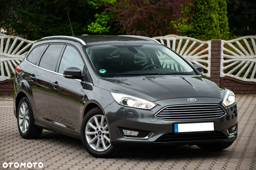 Ford Focus - 4