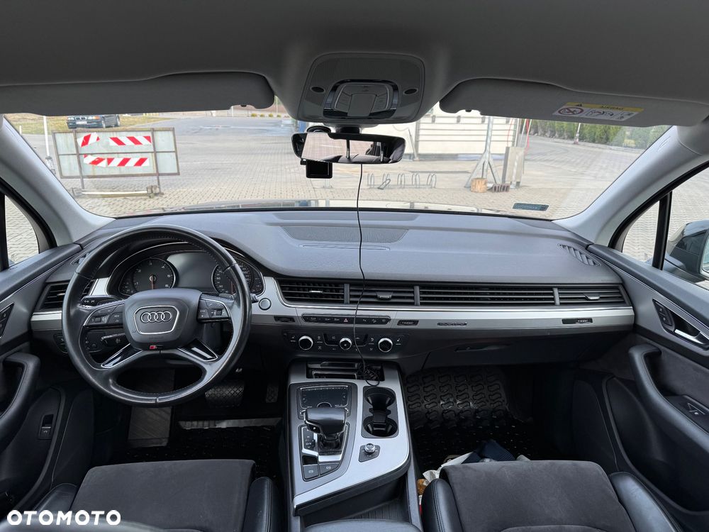 Audi Q7 45 TDI Quattro Tiptronic - 13