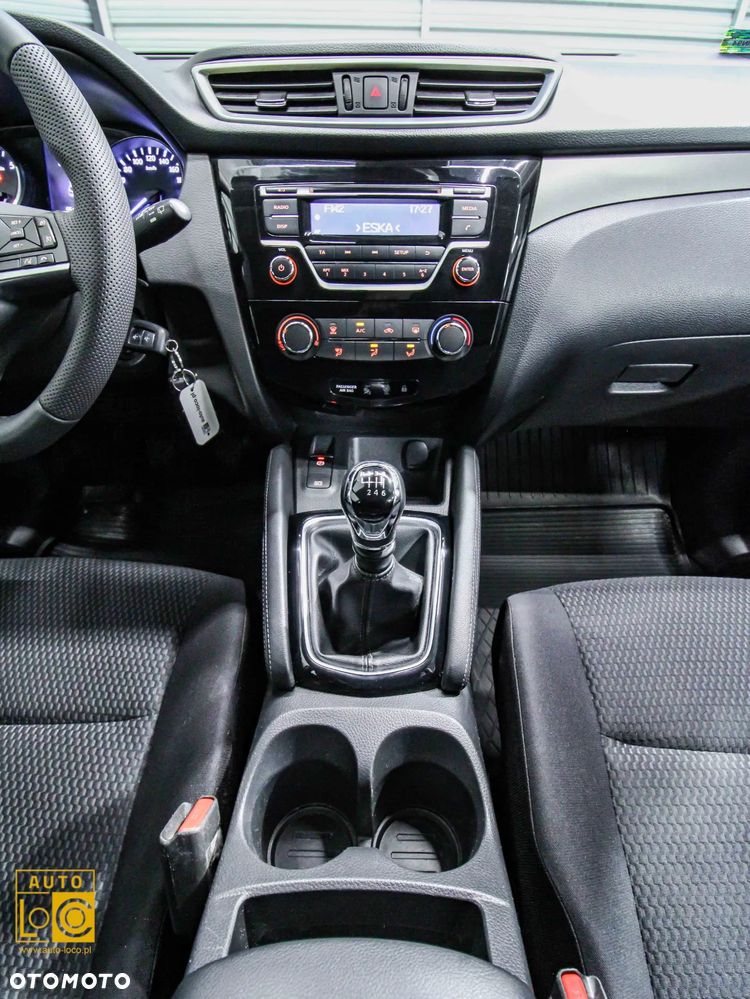 Nissan Qashqai 1.3 DIG-T N-TEC - 16