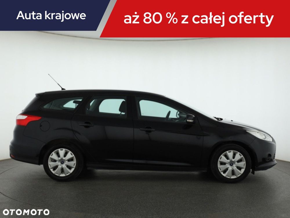 Ford Focus SW - 8