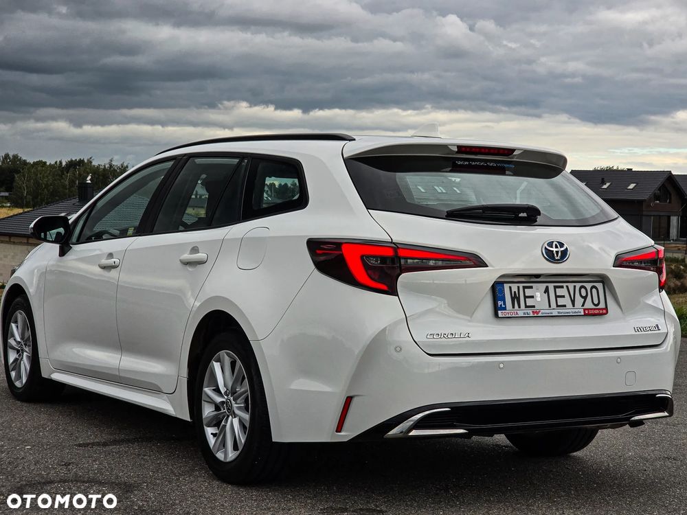 Toyota Corolla 1.8 Hybrid Comfort - 6