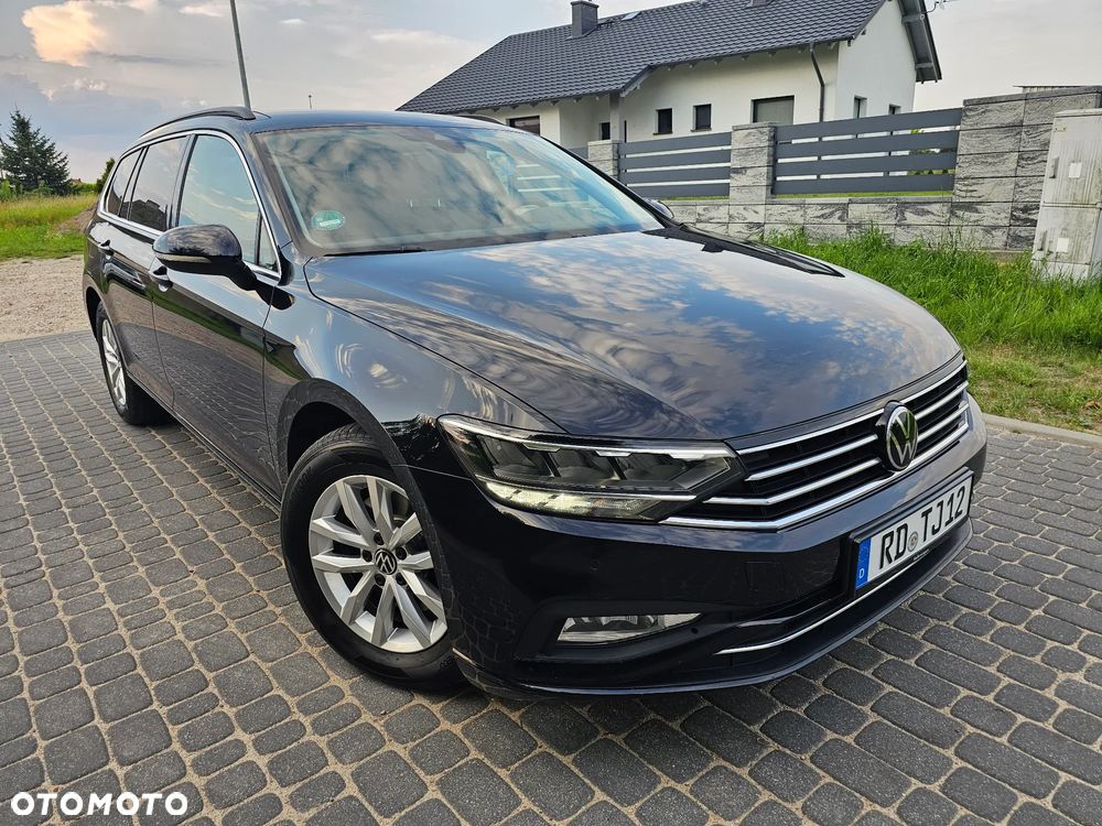 Volkswagen Passat 2.0 TDI (BlueMotion Technology) DSG Highline - 1