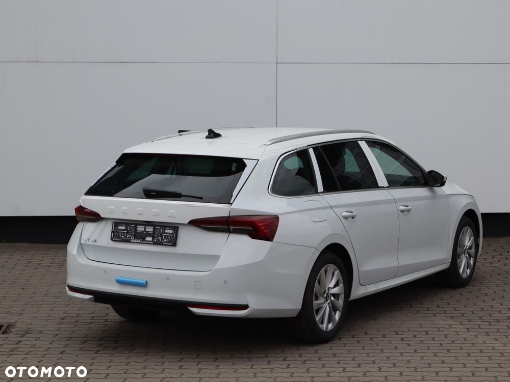 Skoda Octavia - 3