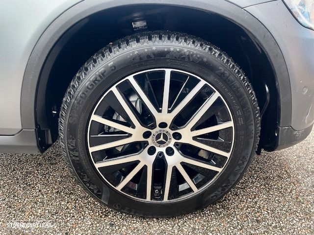 Mercedes-Benz GLC 300 de Coupé 4Matic - 38