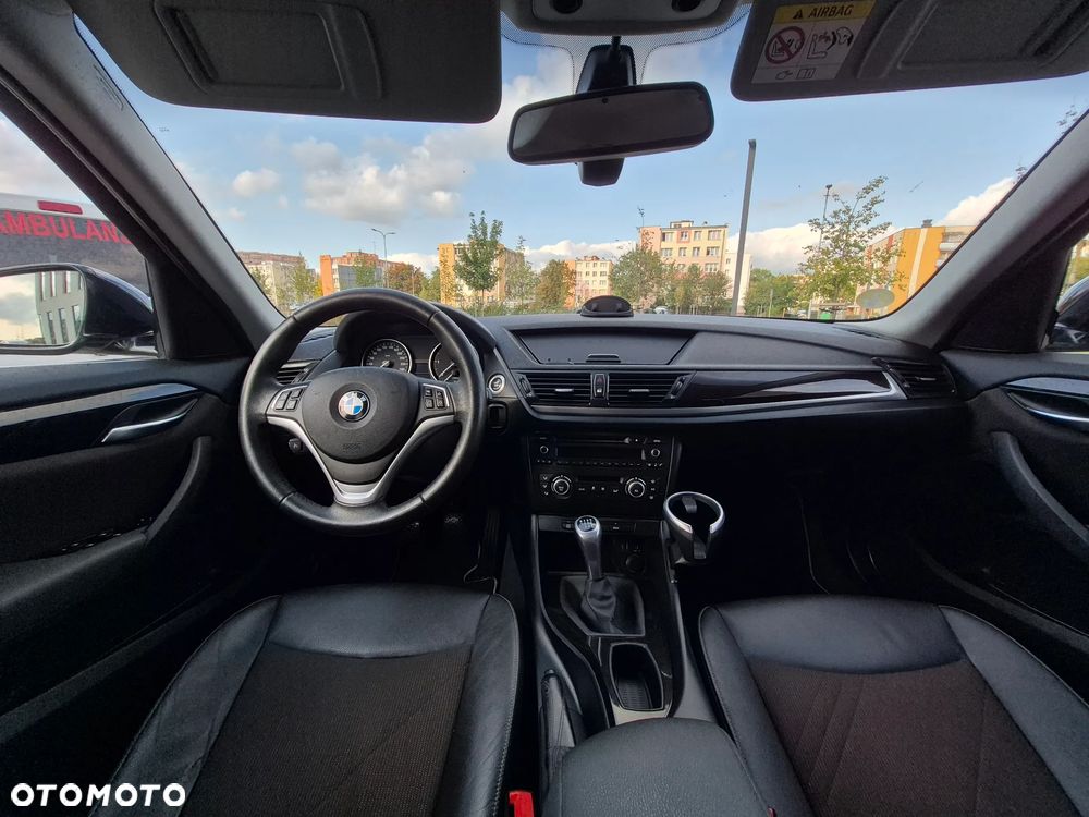 BMW X1 sDrive20d EfficientDynamics Edition xLine - 22