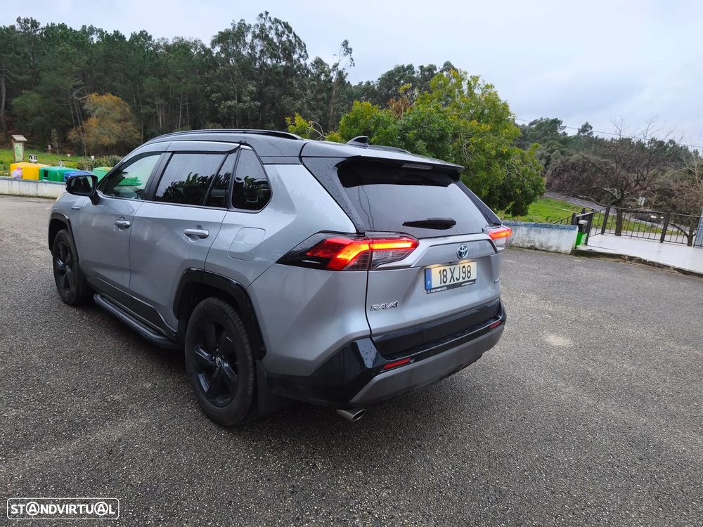 Toyota RAV4 2.5 HDF Lounge - 3