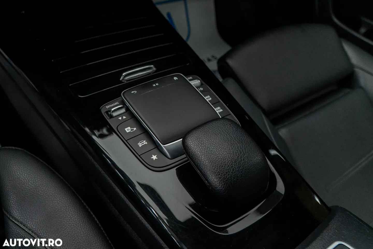 Mercedes-Benz A 180 7G-DCT Advanced Progressive - 28