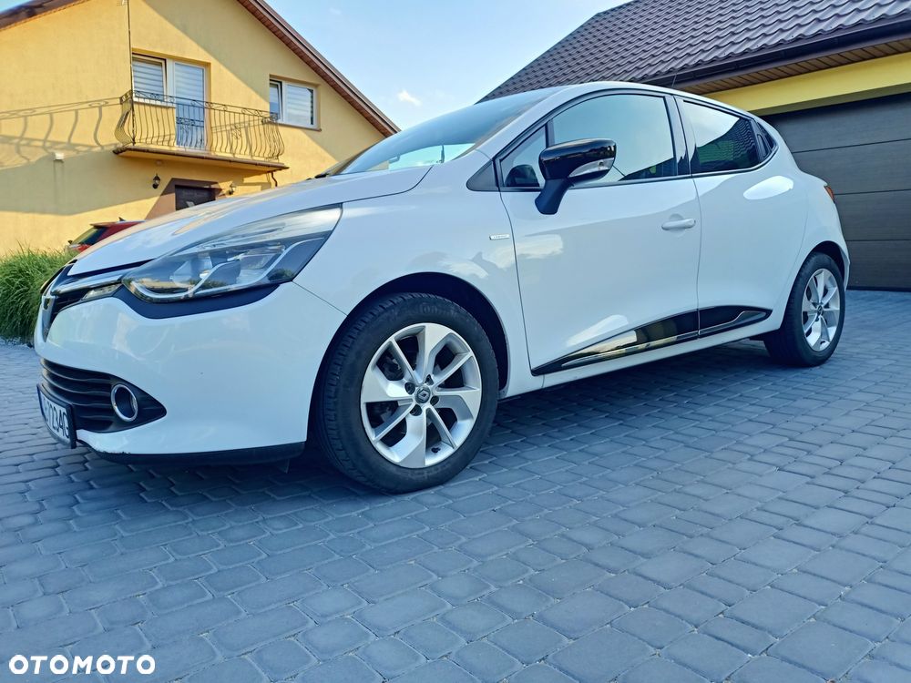 Renault Clio - 2