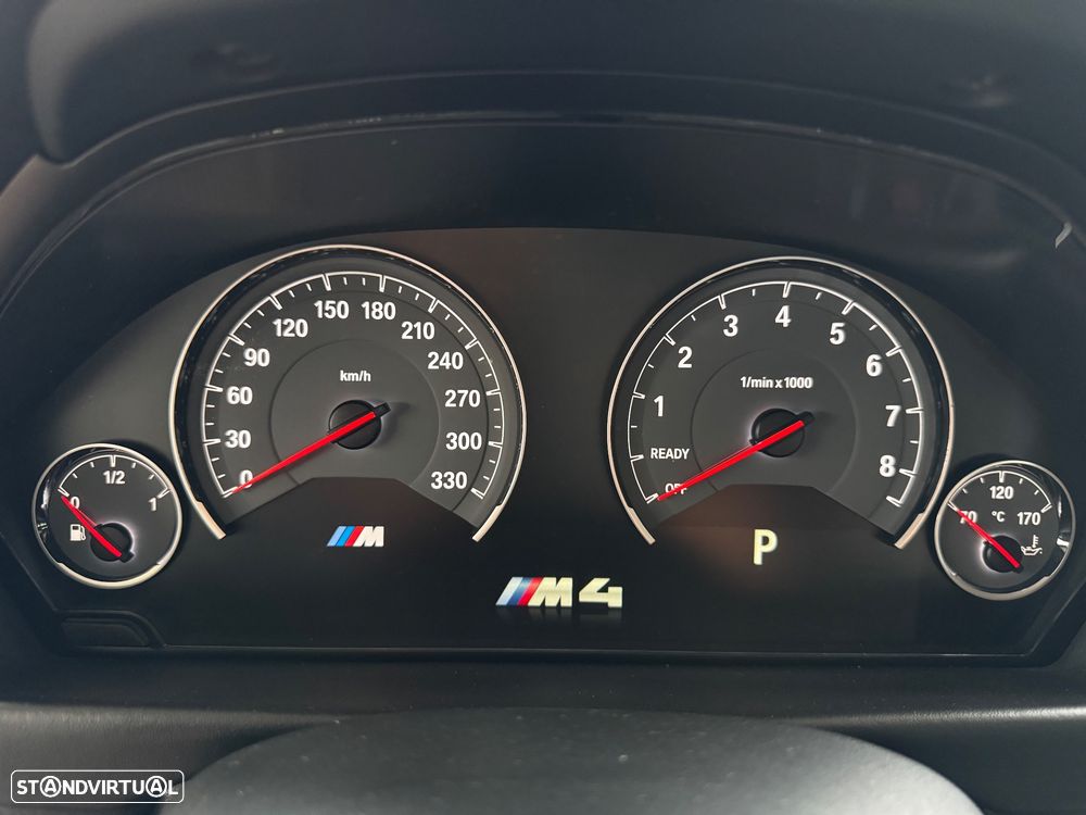 BMW M4 Auto - 23