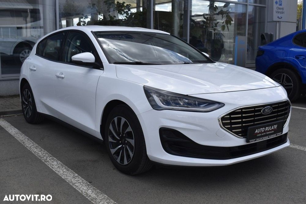 Ford Focus 1.0 EcoBoost 6MT MHEV Titanium - 4