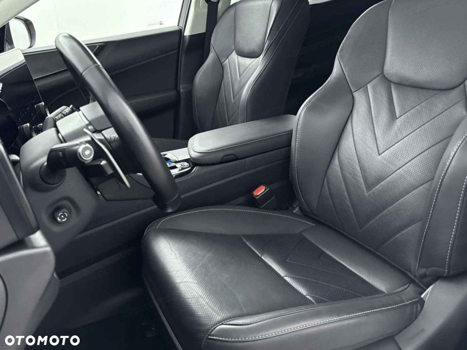 Lexus NX 350h Omotenashi AWD - 10