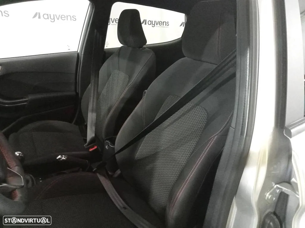Ford Fiesta 1.0 EcoBoost MHEV ST-Line - 5