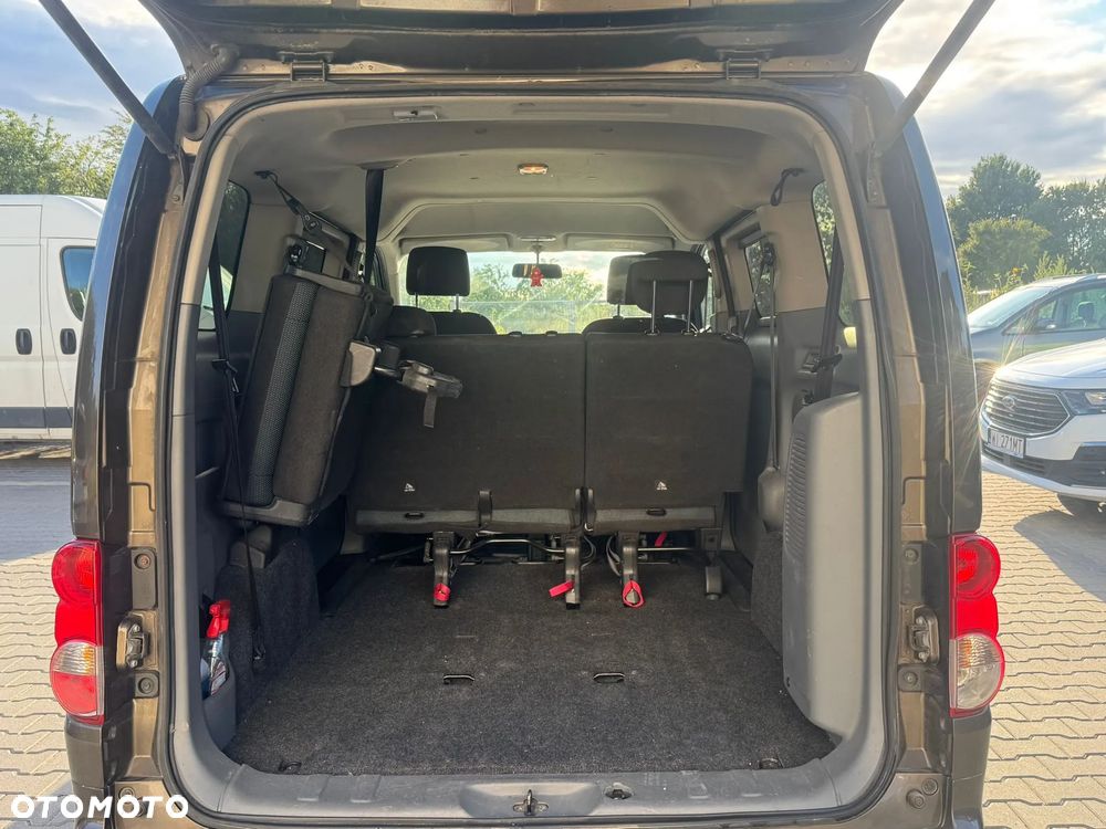 Nissan NV200 Combi 7os - 10