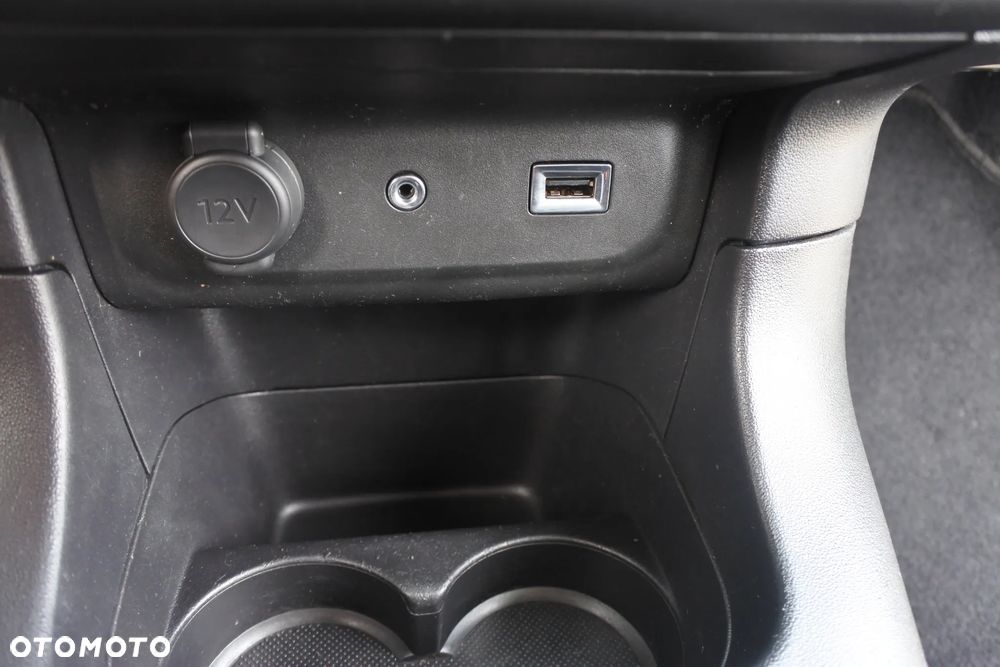 Citroën C3 Pure Tech 82 SHINE - 20
