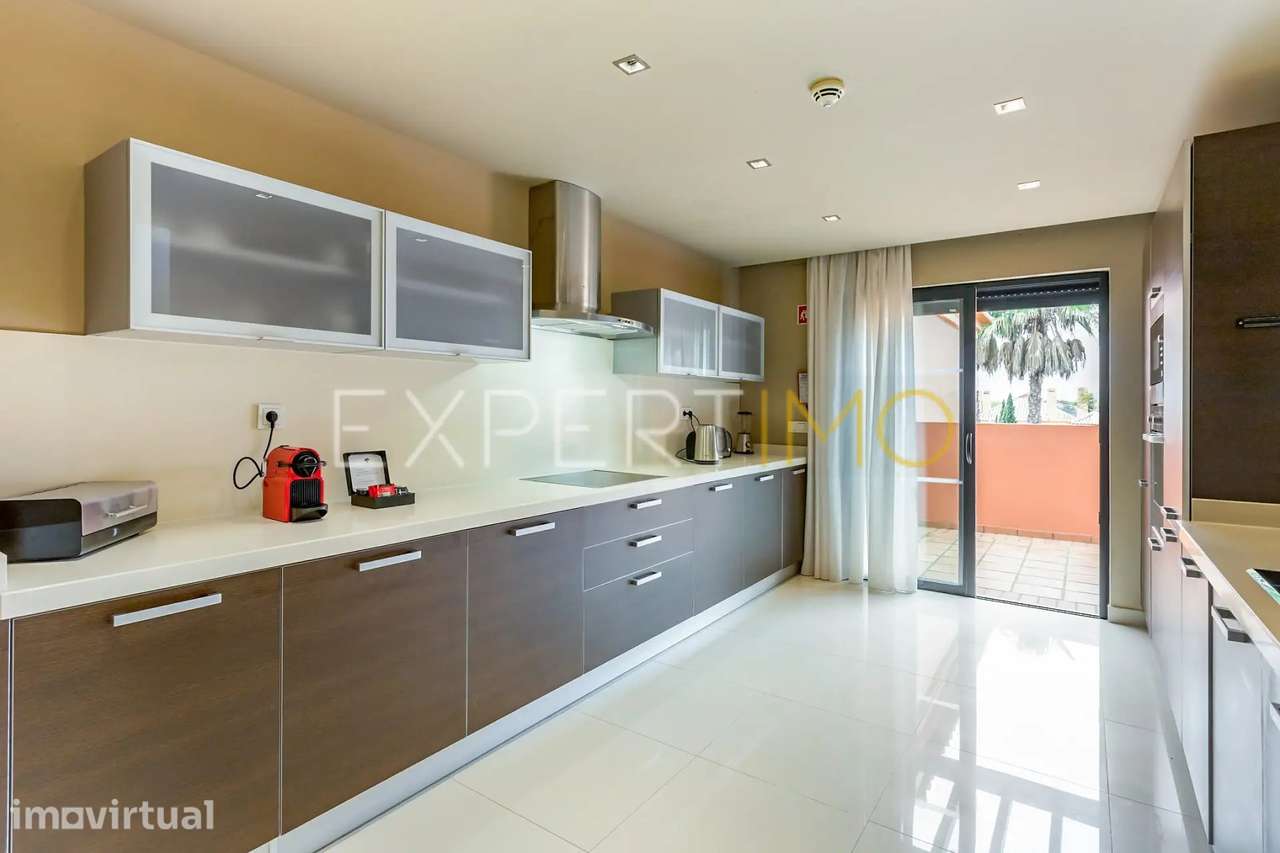 Duplex T3 à venda , Amendoeira Golf Algarve - Grande imagem: 5/32