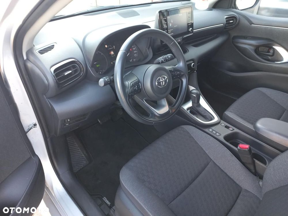 Toyota Yaris Hybrid 1.5 Comfort - 13