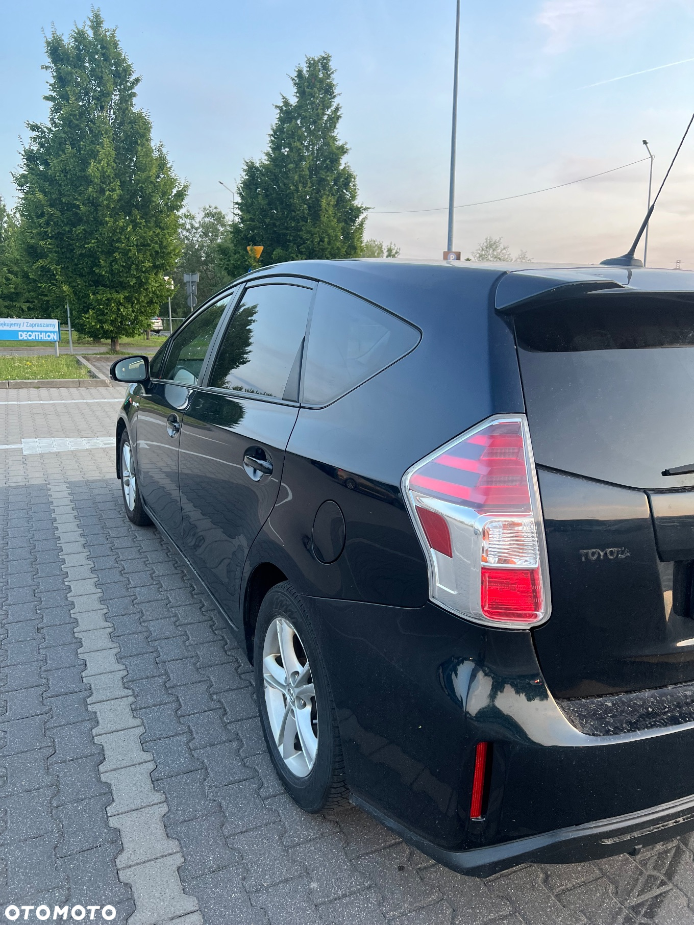 Toyota Prius+ (Hybrid) Comfort - 7