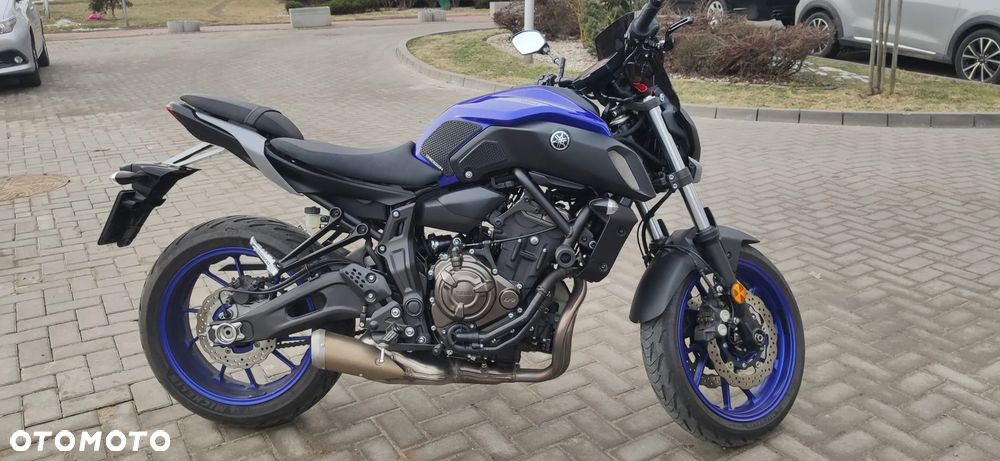 Yamaha MT - 4
